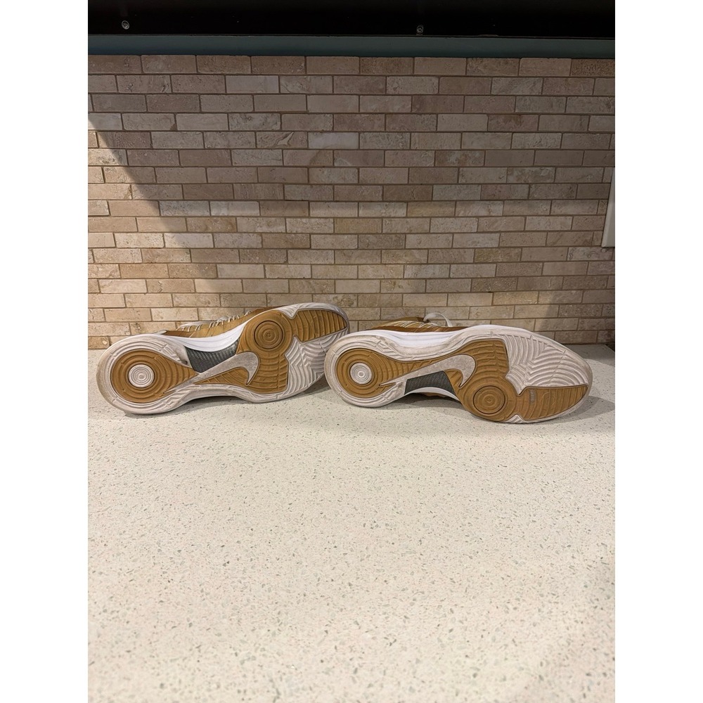 NIKE HYPERDUNK shoe bundle - image 12